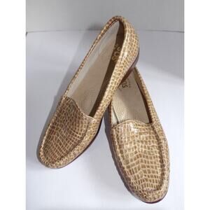 SAS Simplify Tripad Slip on Loafers Womens 8N Caramel New